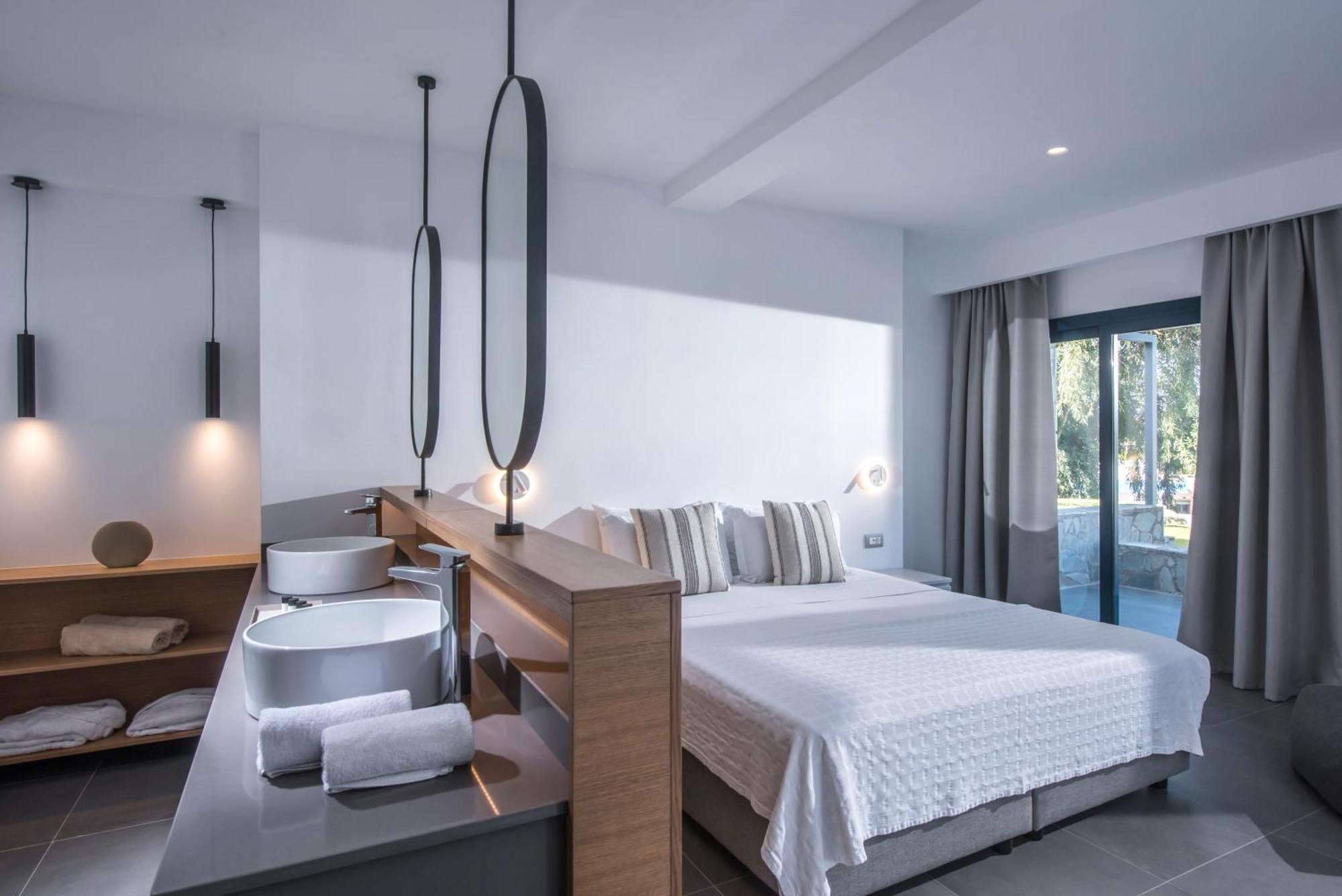 Peninsula Resort & Spa Agia Pelagia  Ngoại thất bức ảnh
